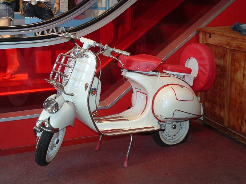 Moto Vespa antigua