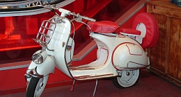 Motocicleta Vespa Clásica