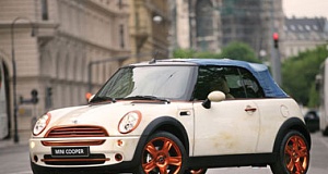 ART Car Mini por DIESEL