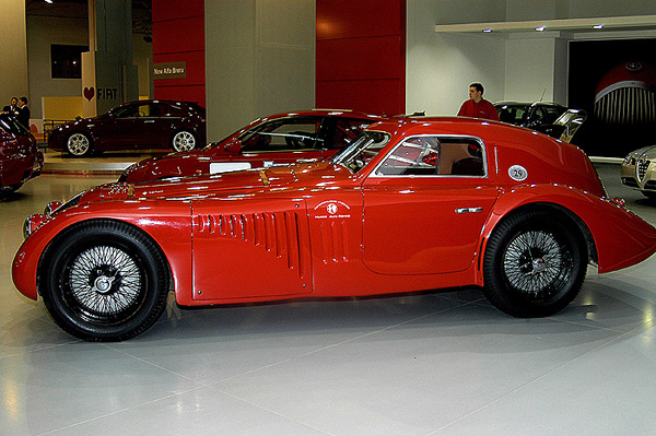 Alfa Romeo 8C - Race Cars